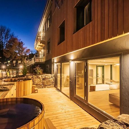 Logis Hotel Restaurant & Spa La Rochette Labaroche Exterior photo